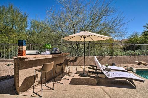 Idyllic Mesa Home With Pool And Outdoor Kitchen!