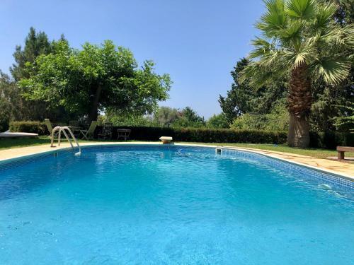 Apartamento 2 Bed Cottage With Pool & Garden