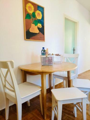 Apartamento 2 Bed Cottage With Pool & Garden