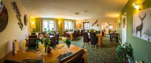 The Beacon & Railway Hotel