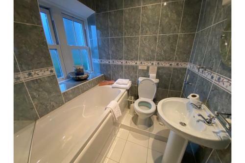 Hostal Lamphey Hall Hotel