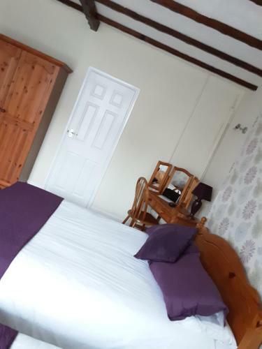 Hostal Connaught Guest House