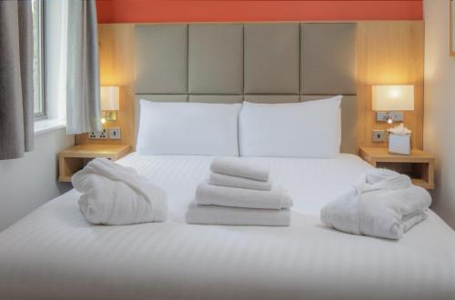Oxford Witney Four Pillars Hotel