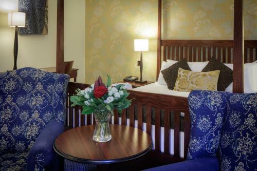 Oxford Witney Four Pillars Hotel