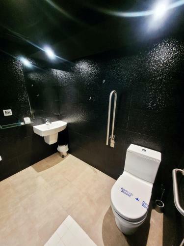 Hotel Urdaibai Bird Center