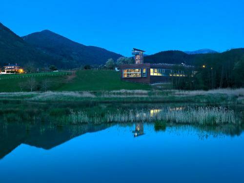 Hotel Urdaibai Bird Center