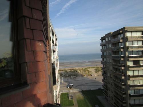 Apartamento De Panne Plaza