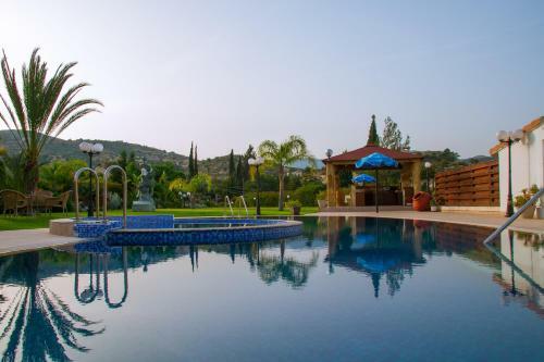 Anasia Villa By Agroholidays
