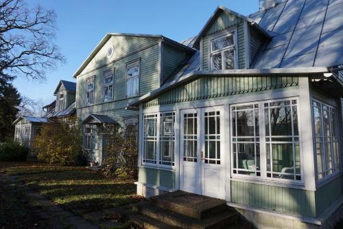 Hostal Pargi 5 Guesthouse