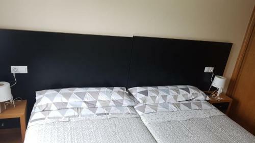 Hostal Cantares-noja Rooms
