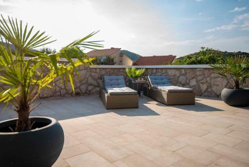 Villa Nalla Near Dubrovnik With Pool