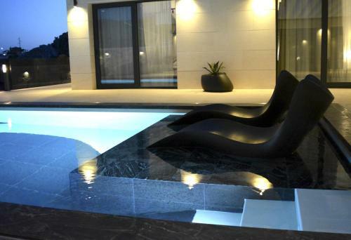 Luxury Villa G With Private Pool And Spa Near Dubrovnik