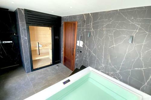 Luxury Villa G With Private Pool And Spa Near Dubrovnik