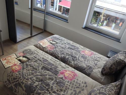Hostal Les Voisins De Mr Sax