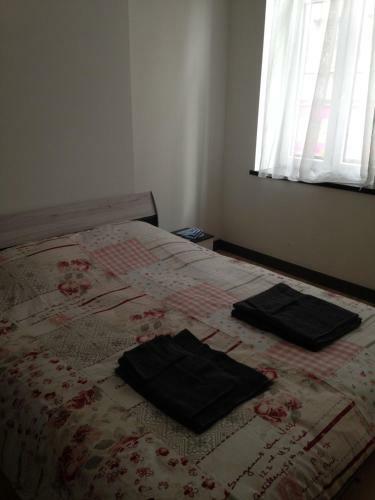 Hostal Les Voisins De Mr Sax