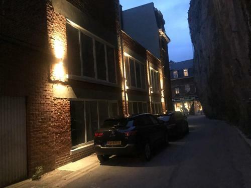 Hostal G�tes Sax 1