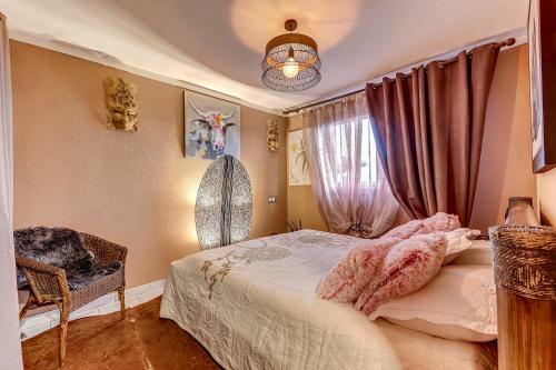 Apartamento Mordelliya Private Jacuzzi Suites