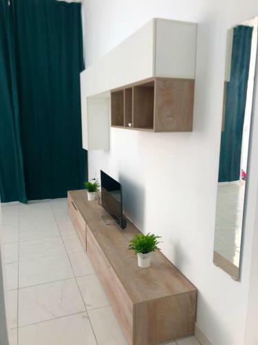 Ocean View Superior-a 2 Bedroom Apartment