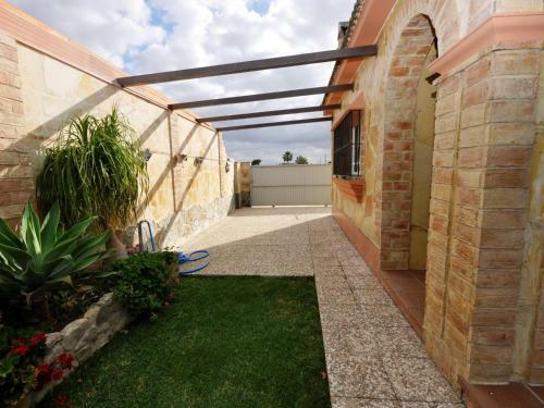 Villa Chalet Estilo Morisco Con Jard�n Y Barbacoa