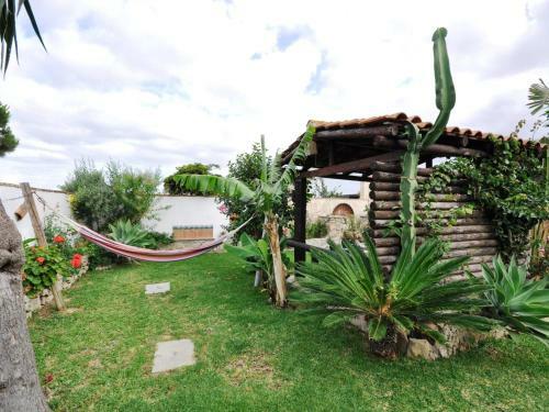 Villa Chalet Estilo Morisco Con Jard�n Y Barbacoa
