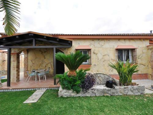 Villa Chalet Estilo Morisco Con Jard�n Y Barbacoa