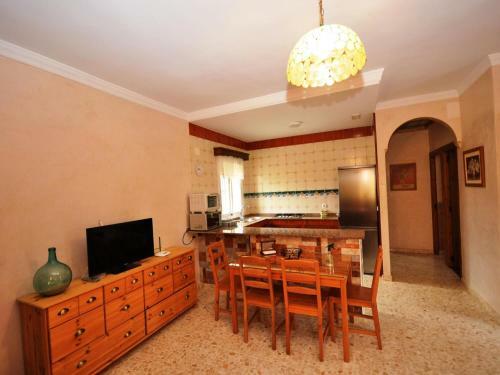 Villa Chalet Estilo Morisco Con Jard�n Y Barbacoa