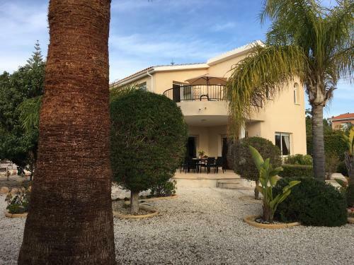 Villa Anthiana