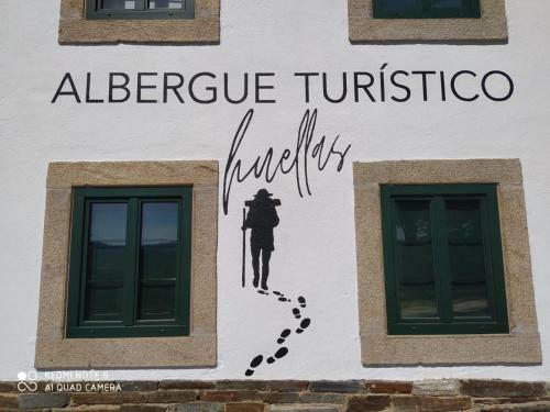 Hostal Huellas Albergue-tur�stico