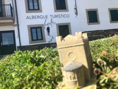 Hostal Huellas Albergue-tur�stico