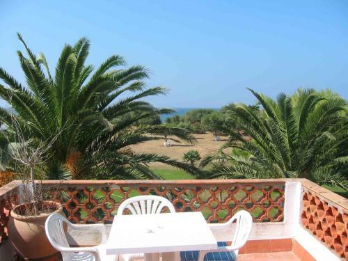 Villa Malyma Zahora - Beach Front 10,000m2 Botanic Garden