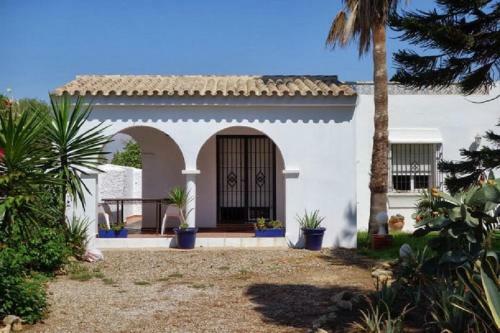 Villa Malyma Zahora - Beach Front 10,000m2 Botanic Garden