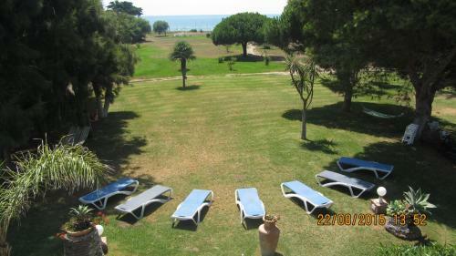 Villa Malyma Zahora - Beach Front 10,000m2 Botanic Garden