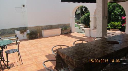 Villa Malyma Zahora - Beach Front 10,000m2 Botanic Garden