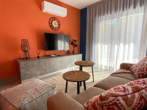 Luxury Villa Roma Near The Beach
