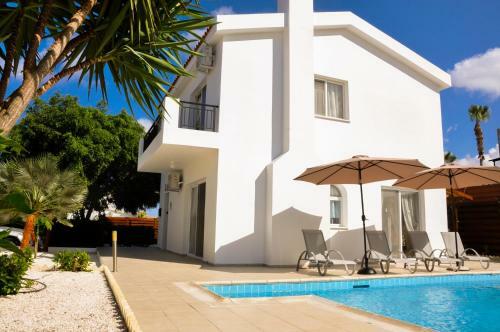 Villa Olivia, Coral Bay