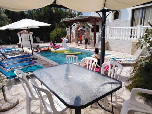 Coral Bride Villa
