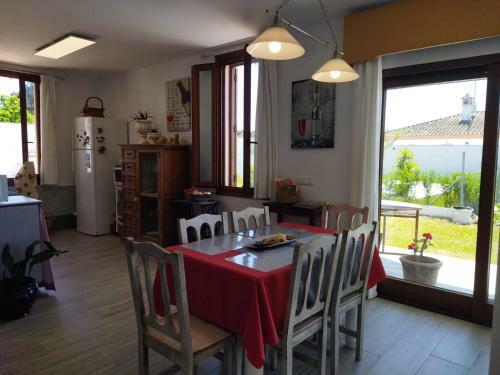 Chalet En Zahora/ca�os De Meca