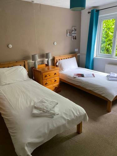 Hostal Cottage Court Hotel