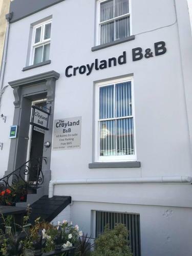 Hostal Croyland Guest House