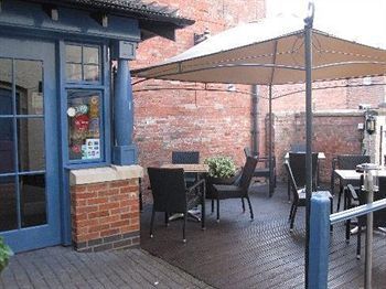Hostal Blenheim House