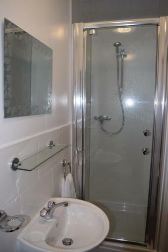 Kidron House Hotel