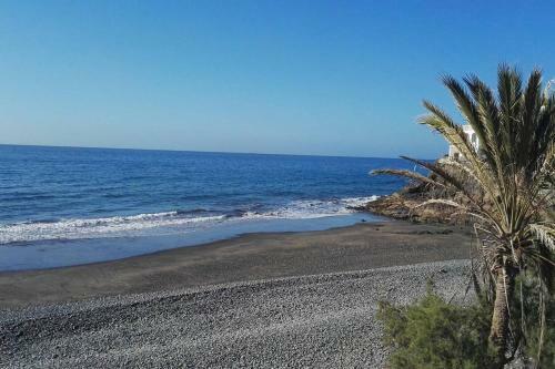 Sun Club Apartment On The Beach #4