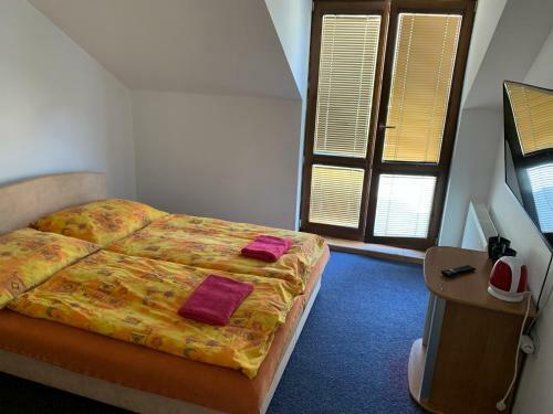 Hostal Penzion Ronox