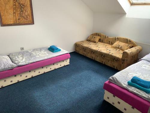 Hostal Penzion Ronox