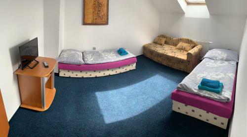 Hostal Penzion Ronox