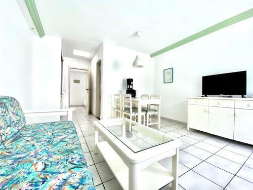 Cozy Apartment Wifi, Swimming Pool, Direct Access To The Beach