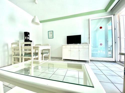 Cozy Apartment Wifi, Swimming Pool, Direct Access To The Beach