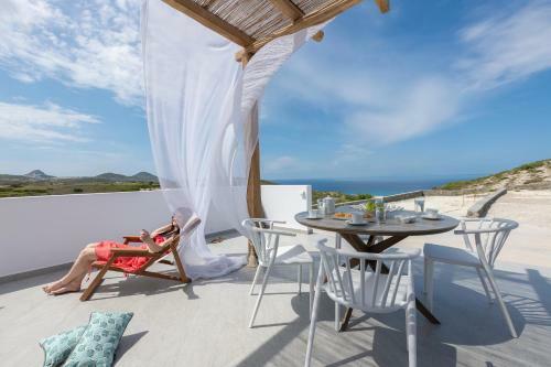 Milos Zen Suites