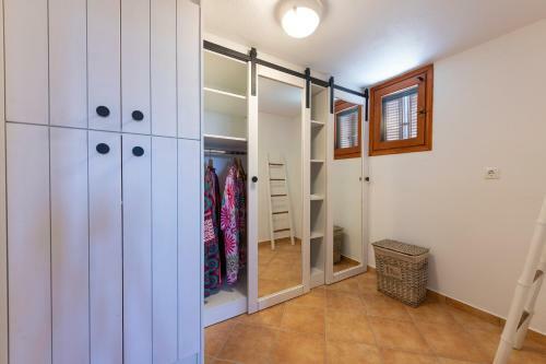 Madalena's Summer House