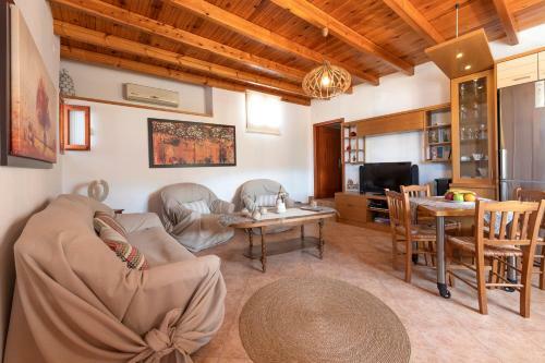 Madalena's Summer House